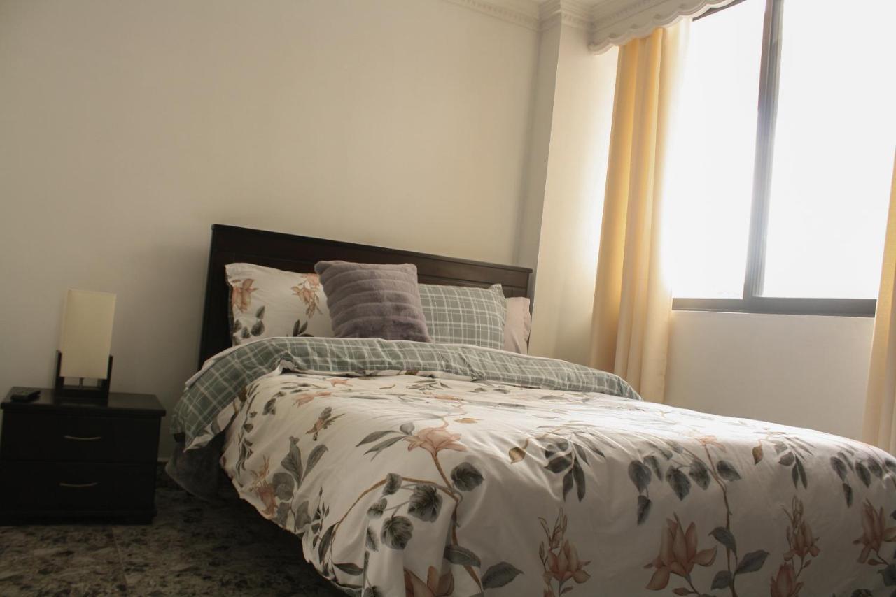 Apartahotel Kelly Кали Екстериор снимка