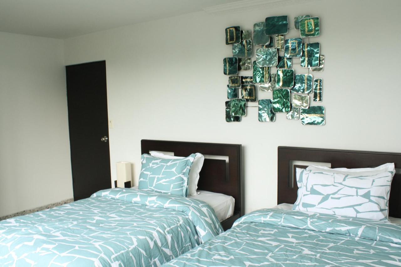 Apartahotel Kelly Кали Екстериор снимка