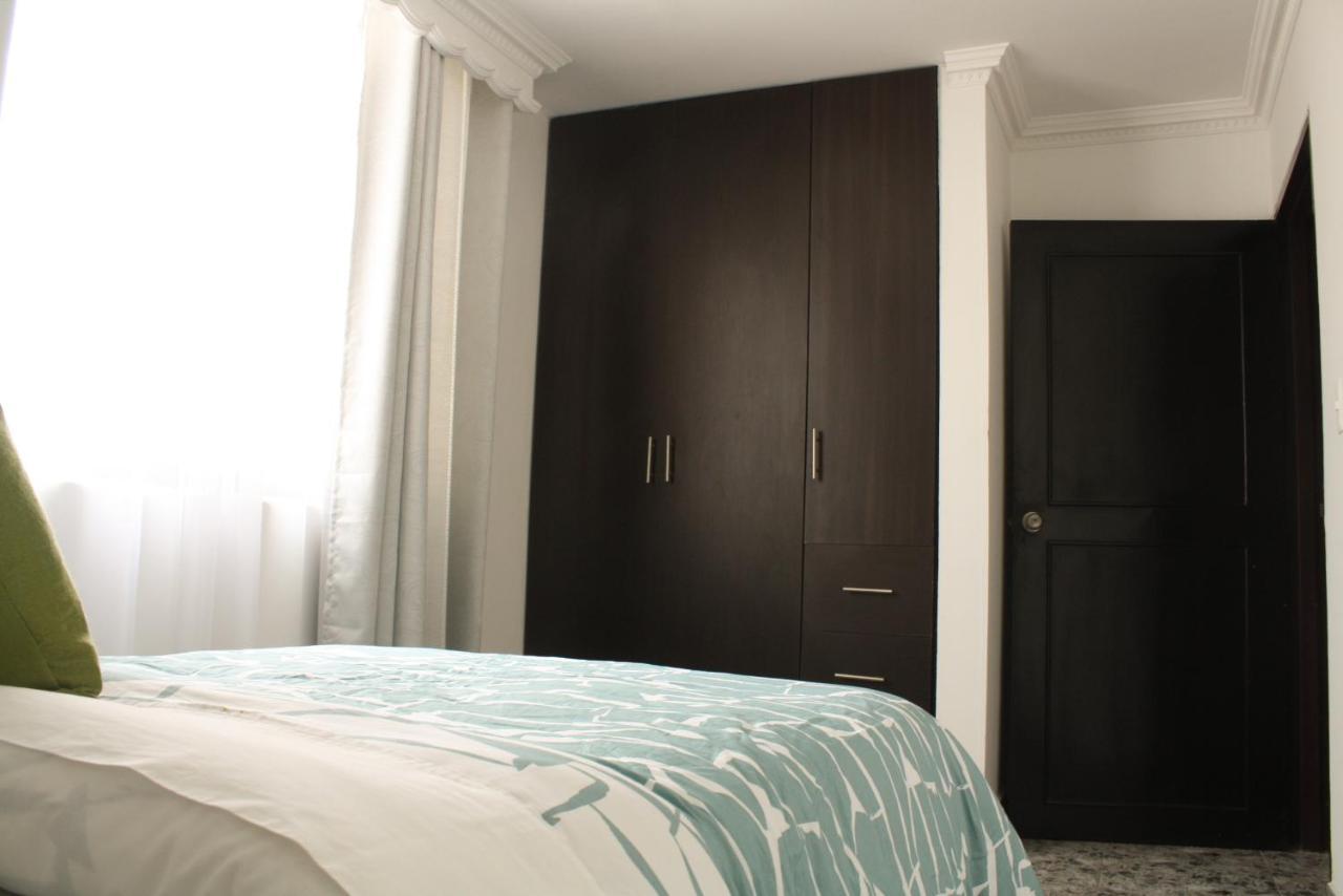 Apartahotel Kelly Кали Екстериор снимка