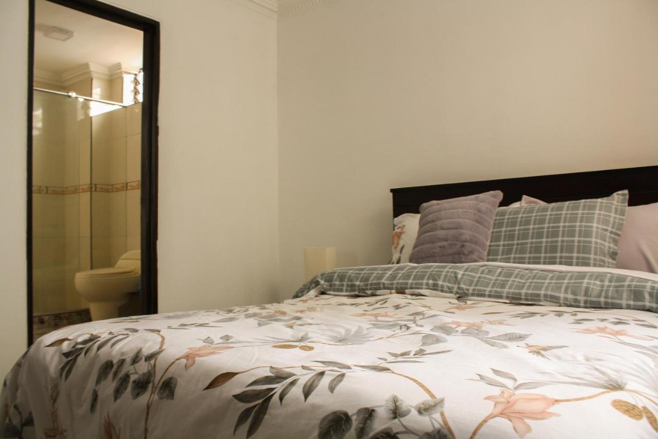 Apartahotel Kelly Кали Екстериор снимка